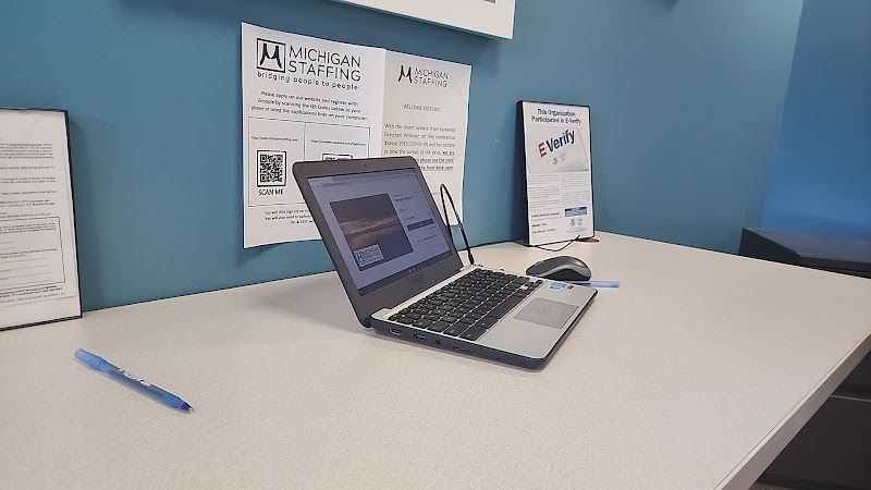 agencia de empleo en Hilo