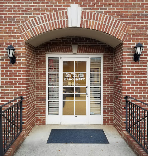 agencia de empleo en Knoxville